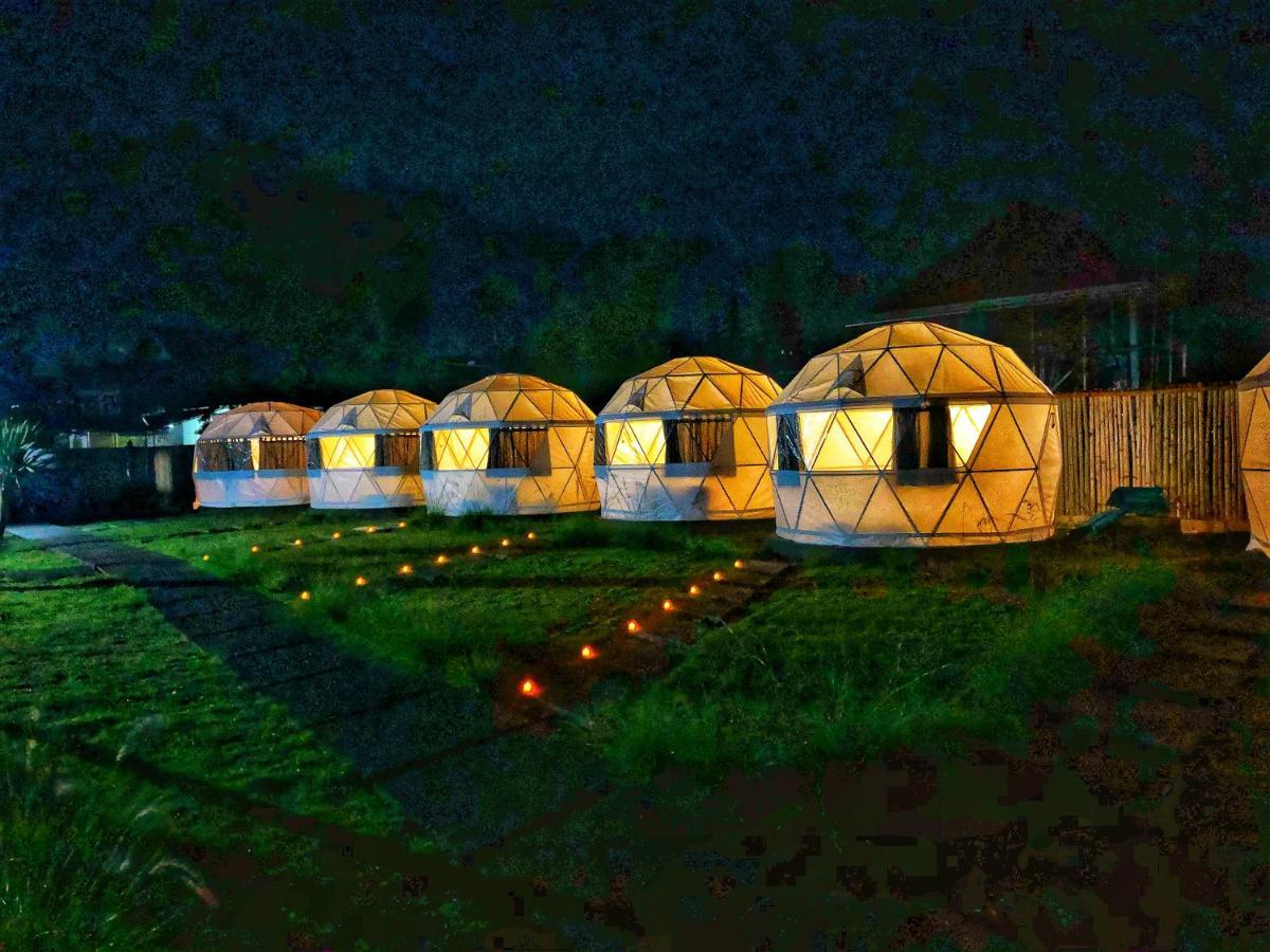 Igloo Glamping Bali 호텔 킨타마니 외부 사진